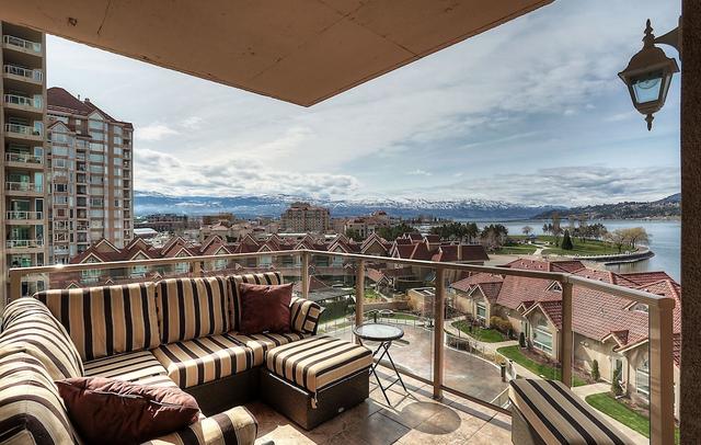 Sunset Waterfront Resort by KVR