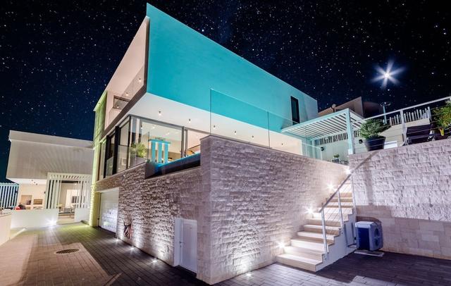 Luxury Villa Soleil with Swimming Pool