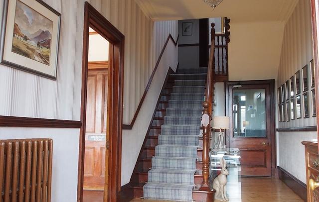 Ravenscraig Guest House