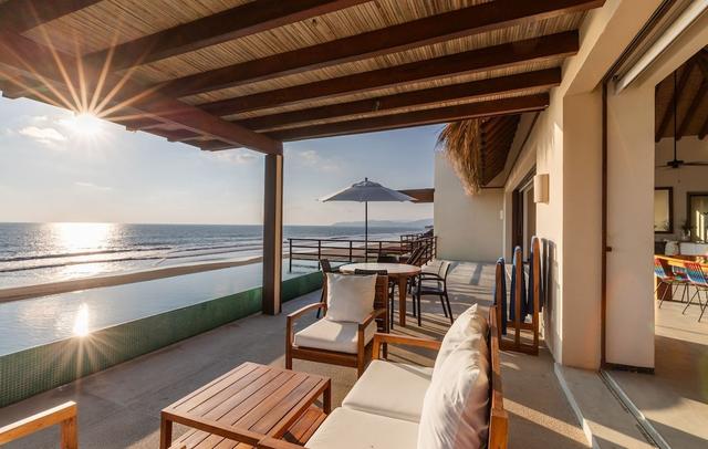 Marea Beachfront Villas