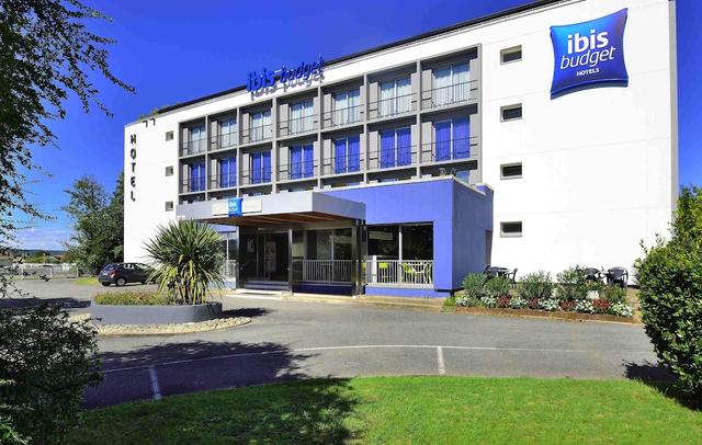 ibis budget Pau Lescar