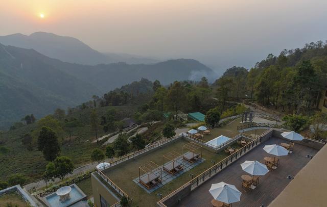 Taj Chia Kutir Resort & Spa Darjeeling