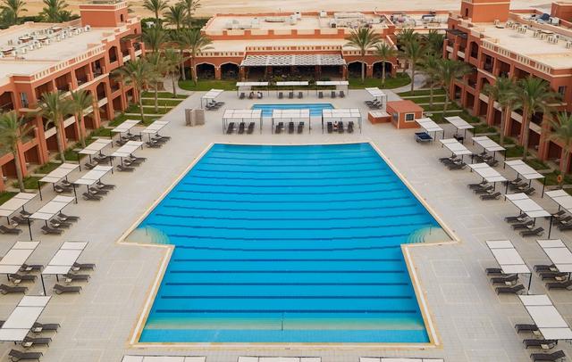 JAZ Tamerina, Almaza Bay