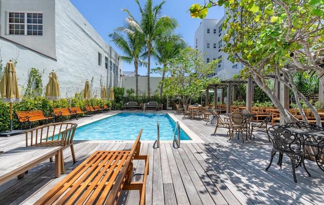 Global Luxury Suites at The Apex Miami