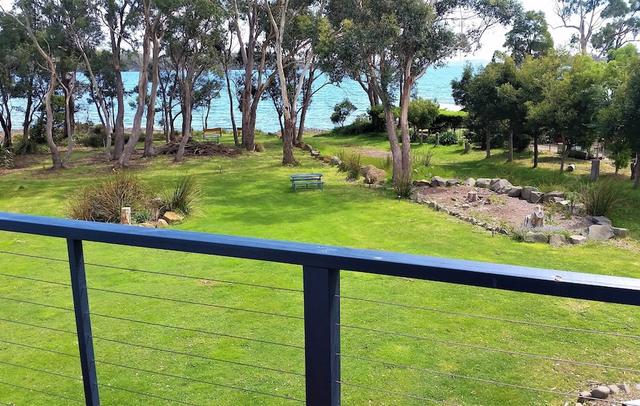 Four Seasons Waterfront Villas