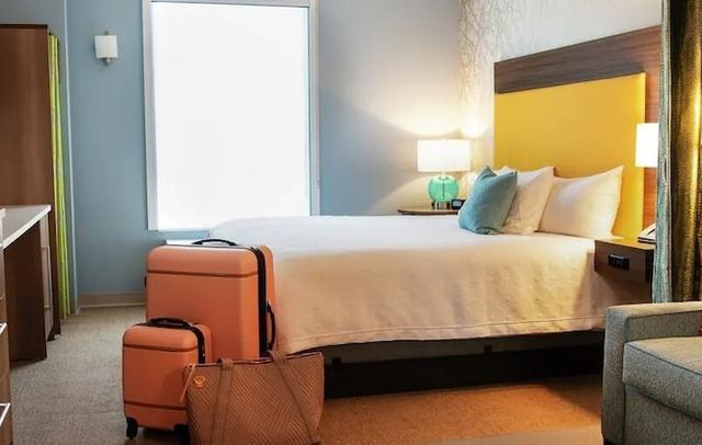 Home2 Suites By Hilton Cedar Rapids Westdale