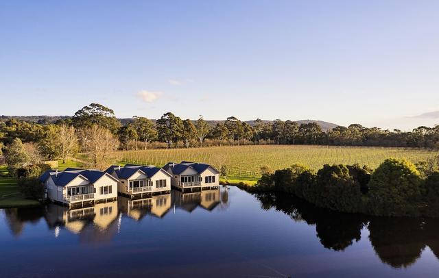 Crittenden Lakeside Villas