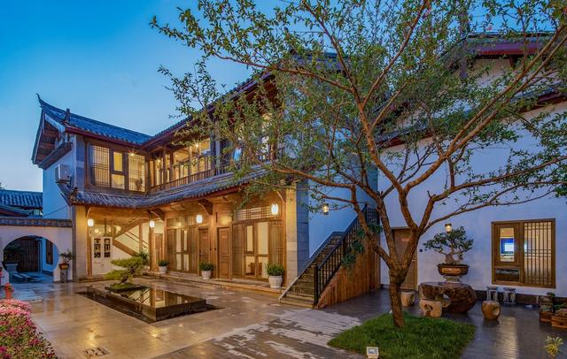 Floral Hotel Lijiang Qinyuan