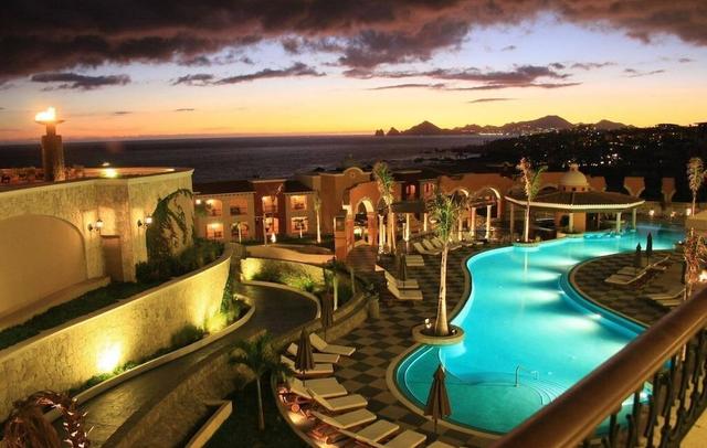 2BD Hacienda Encantada Luxury Resort