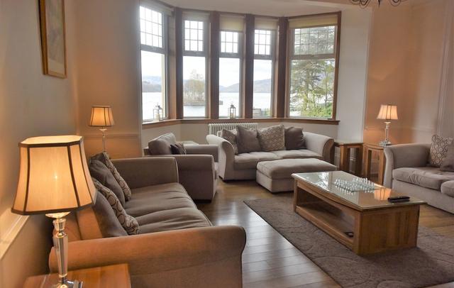 Stronachlachar Lodge