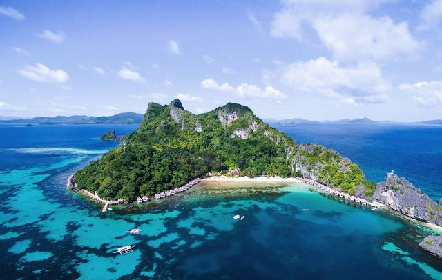 Apulit Island Resort