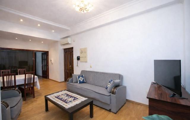 Old City Hatefi Apartments