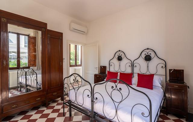 Hotel Select Suites & Spa / Apartments