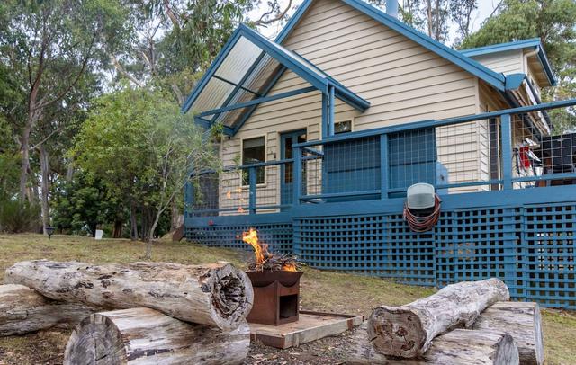 Lorne Bush House Cottages & Eco Retreats