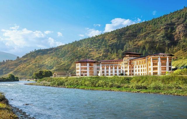 Le Meridien Paro, Riverfront