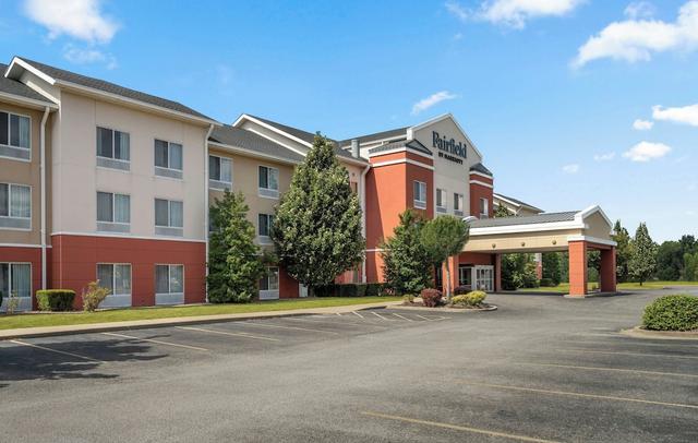 Fairfield Inn and Suites by Marriott Marion