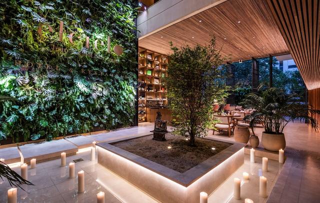 Elcielo Hotel & Restaurant