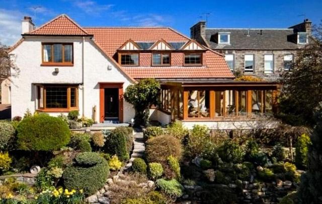 Ailim House Serviced Cottage