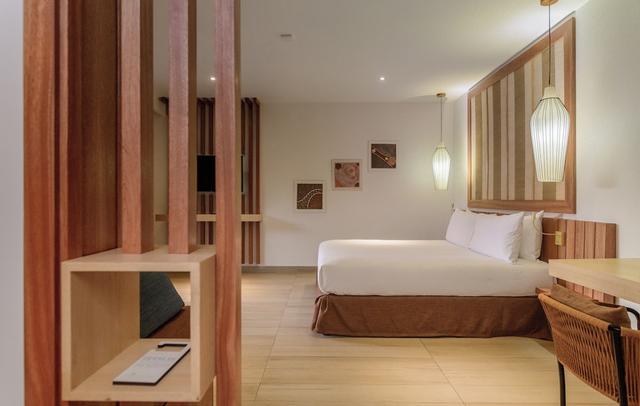 Royal Andilana Resort & Spa