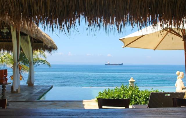 Sea Breeze Candidasa