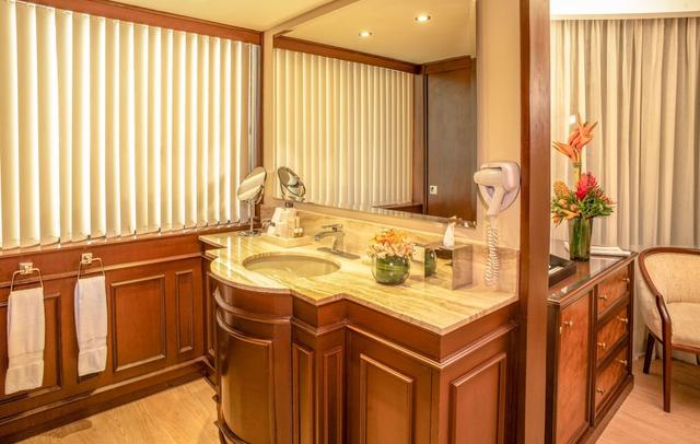 Hotel Estelar Miraflores