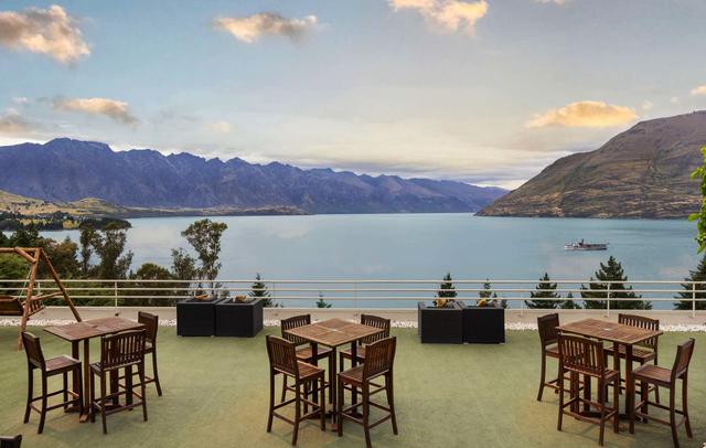 Mercure Queenstown Resort