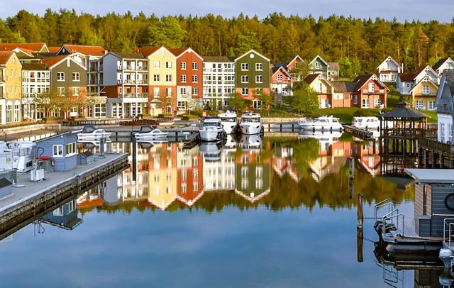 Sunday Resort Marina Wolfsbruch