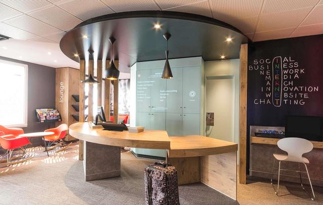 ibis La Rochelle Centre Historique Hotel