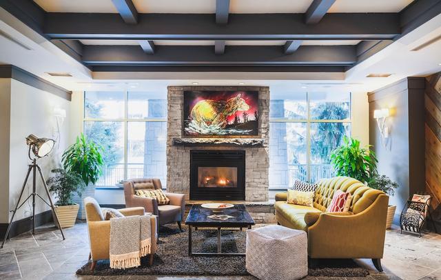 Summit Lodge Boutique Hotel