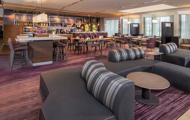 Courtyard Fairfax Fair Oaks