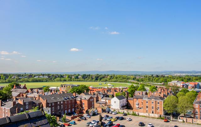 Crowne Plaza Chester, an IHG Hotel