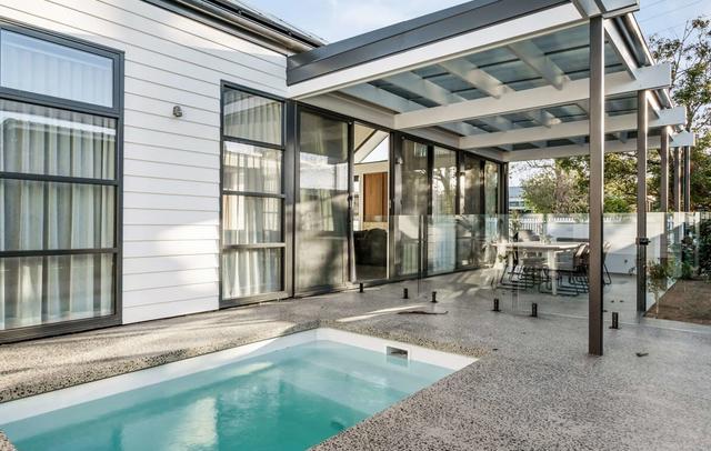 Maple on Edward, Berry by Linnaeus Collection