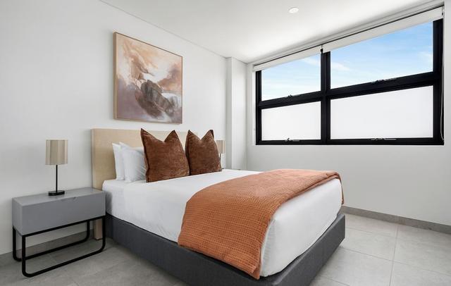 Elizabeth Street Apartments