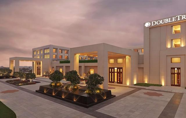 DoubleTree by Hilton Agra
