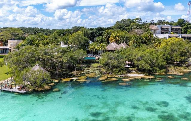 Azulea Bacalar Hotel & Spa - Lagoon Front