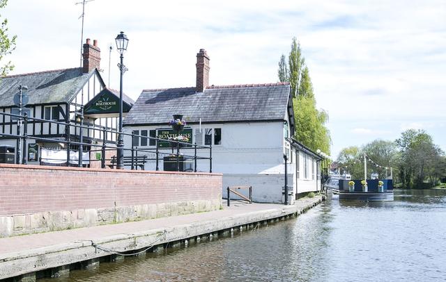 The Boathouse & Riverside Rooms