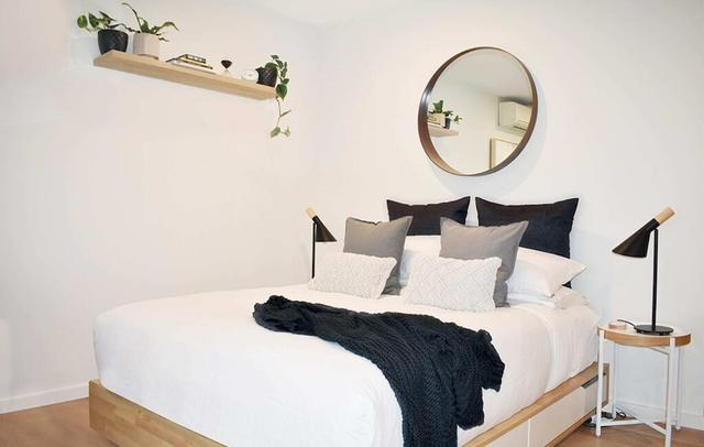 Bright + Modern Apt on Acland in Heart of St Kilda