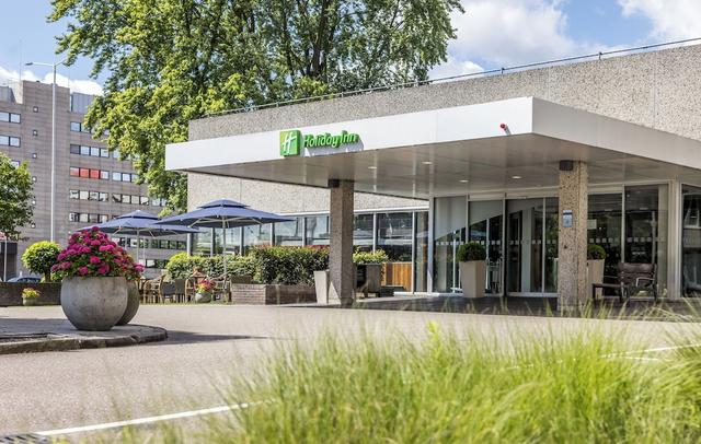 Holiday Inn Eindhoven Centre by IHG