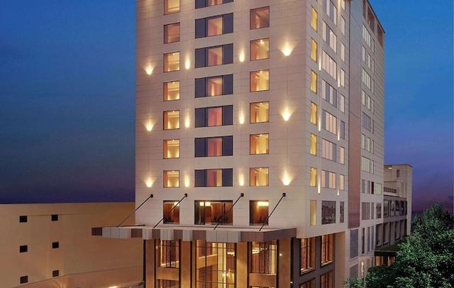DoubleTree by Hilton Varanasi