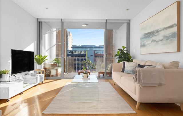 Waterloo St Apartments by Urban Rest