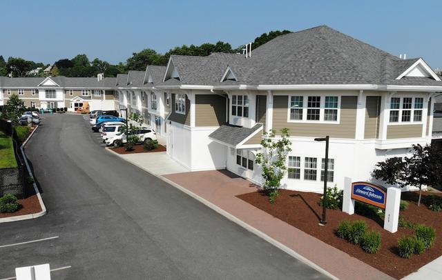 Howard Johnson by Wyndham Quincy/Boston