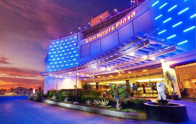 Lion Hotel & Plaza