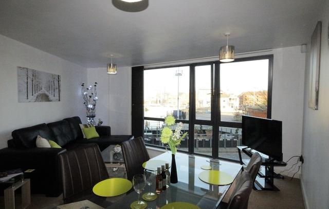 Marina Water View Apartment