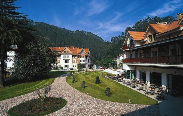 Gran Hotel Balneario De Puente Viesgo