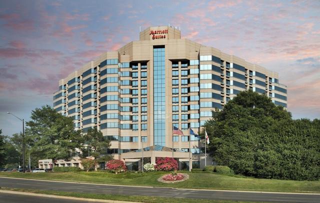 Washington Dulles Marriott Suites