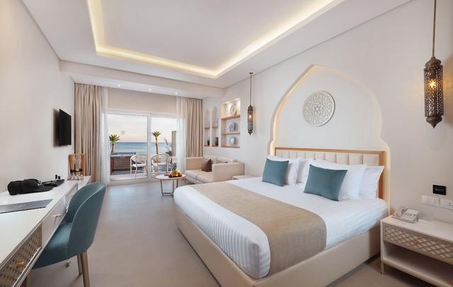 SUNRISE Remal Beach Resort