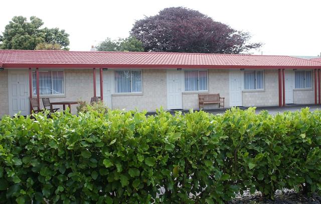 Bks Egmont Motor Lodge