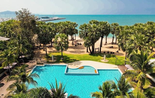 Ravindra Beach Resort And Spa