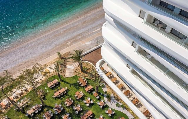 Isla Brown Corinthia Resort & Spa, Curio Collection Hilton