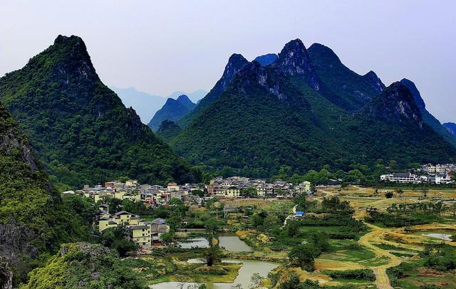 Secret Courtyard Resort Hotel